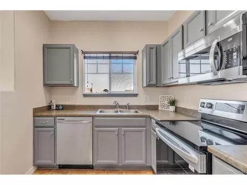23445 E Platte Dr #E, Aurora, CO 80016