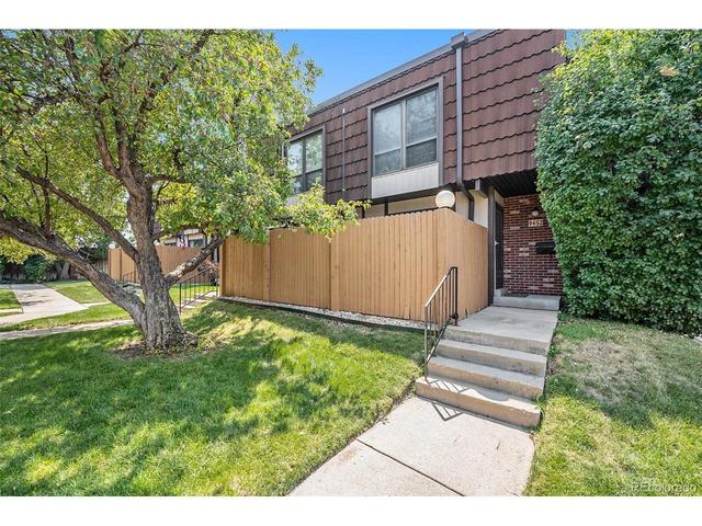 9452 W Utah Pl, Lakewood, CO 80232