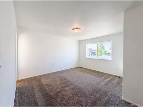 Bedroom - 948 Scotch Pine Dr, Windsor, CO 80550 photo 2 of 4
