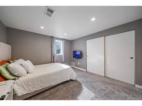 6926 E Maplewood Ave, Centennial, CO 80111 photo 30