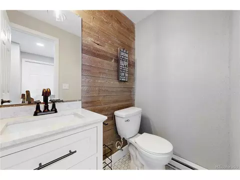 Bath - 7692 Surrey Dr, Morrison, CO 80465 photo 7 of 7