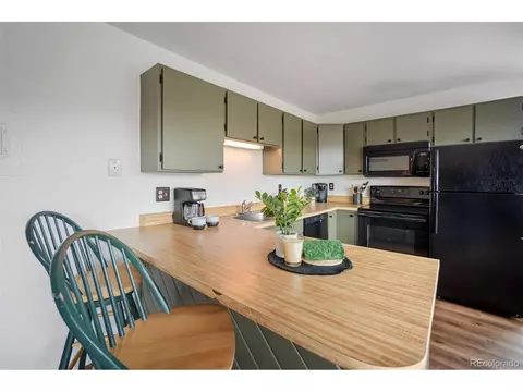 Kitchen - Undisclosed, Silverthorne, CO 80498 photo 3 of 5
