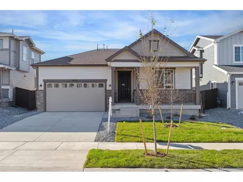 9723 Ceylon St, Commerce City, CO 80022