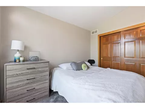 Bedroom - 131 Eagle Canyon Cir, Lyons, CO 80540 photo 6 of 7