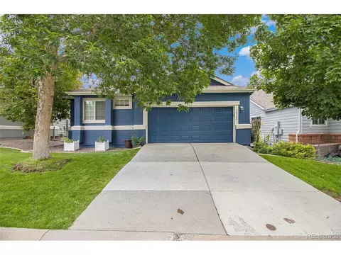 10722 W Dumbarton Cir, Littleton, CO 80127