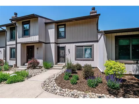 3511 S Kittredge St #B, Aurora, CO 80013