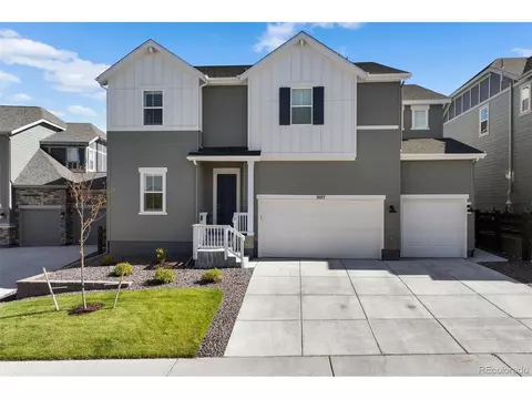 3077 Carabiner St, Castle Rock, CO 80108