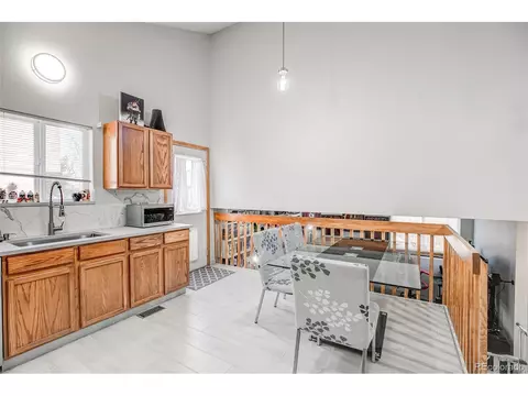 4957 Duluth Ct, Denver, CO 80239 photo 9