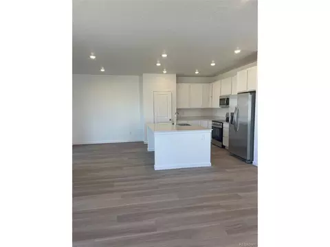 6731 Arbor Blvd, Thornton, CO 80602 photo 2