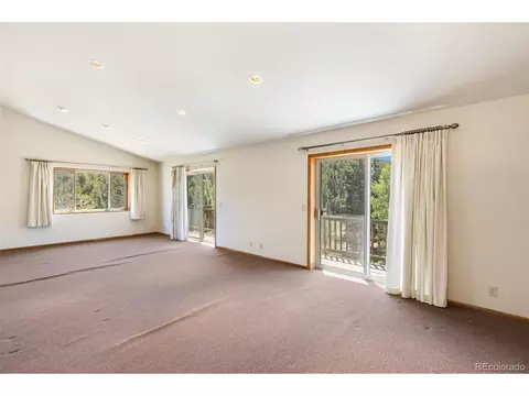 Living - 1054 Cantiberry Rd, Divide, CO 80814 photo 2 of 6