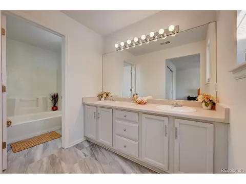 19827 E 39th Ave, Denver, CO 80249 photo 21