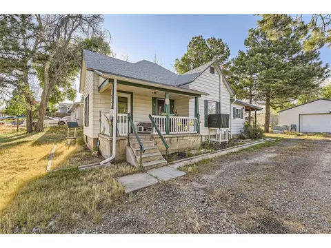 157 W Broadway St, Elizabeth, CO 80107