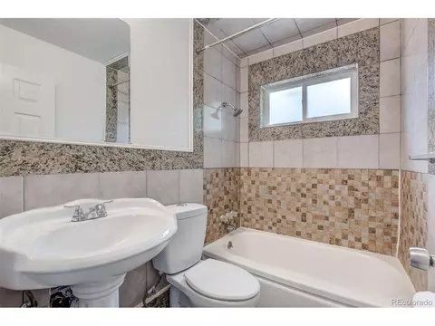 1560 E 95th Ave, Thornton, CO 80229 photo 24