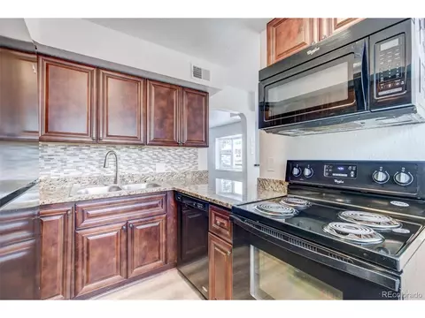 1560 E 95th Ave, Thornton, CO 80229 photo 11