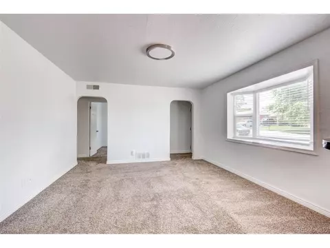 1560 E 95th Ave, Thornton, CO 80229 photo 5