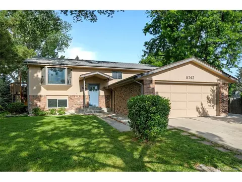 6742 Cole Cir, Arvada, CO 80004