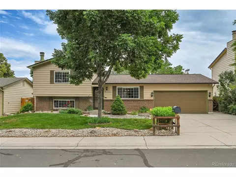 10301 Owens Cir, Broomfield, CO 80021
