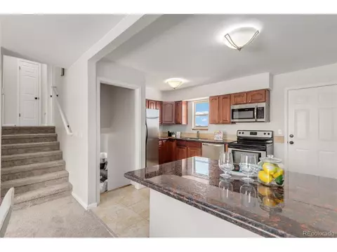 15919 E 18th Pl, Aurora, CO 80011 photo 4