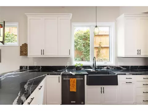 355 Steele St, Denver, CO 80206 photo 13