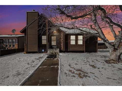245 Cedar St, Hudson, CO 80642