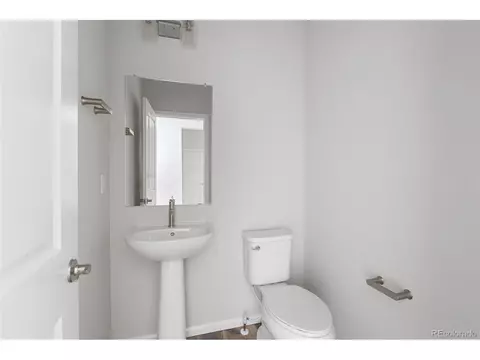 Bath - 7160 E 152nd Ave, Thornton, CO 80602 photo 2 of 8
