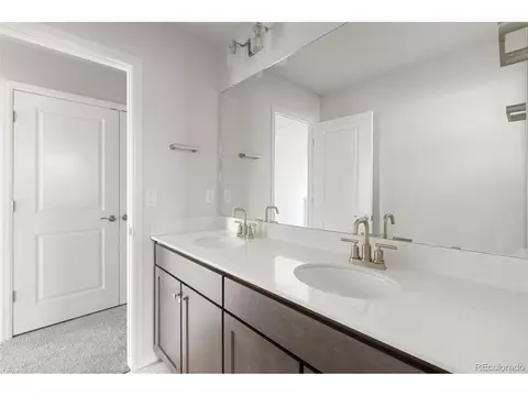 Bath - 7160 E 152nd Ave, Thornton, CO 80602 photo 6 of 8