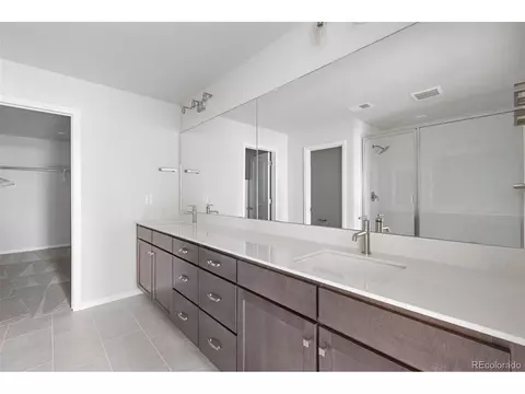 Bath - 7160 E 152nd Ave, Thornton, CO 80602 photo 3 of 8