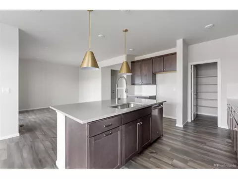 Kitchen - 7160 E 152nd Ave, Thornton, CO 80602 photo 4 of 6