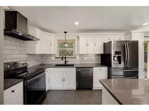 1268 W 102nd Ave, Northglenn, CO 80260