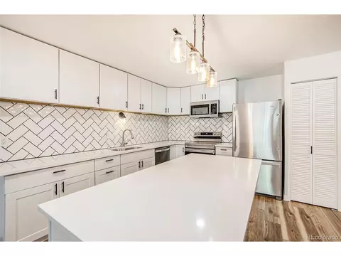 3465 S Poplar St #J-210, Denver, CO 80224