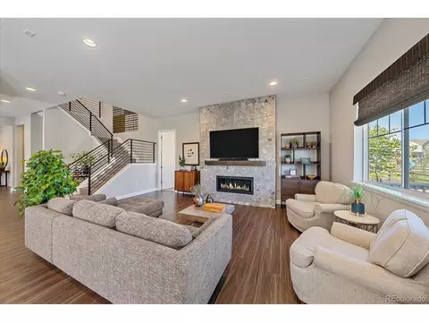 22537 E Swallow Pl, Aurora, CO 80016 photo 3