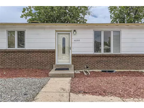 16293 E Brown Pl, Aurora, CO 80013 photo 2