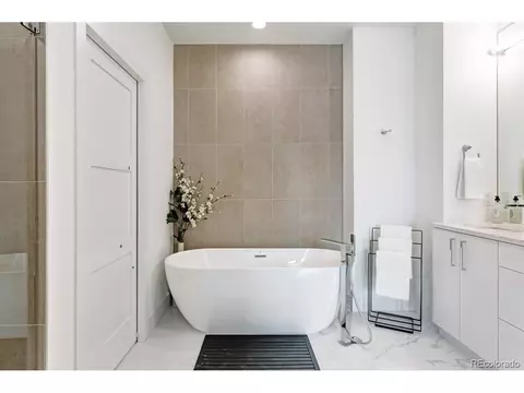 4223 E 8th Ave, Denver, CO 80220 photo 10