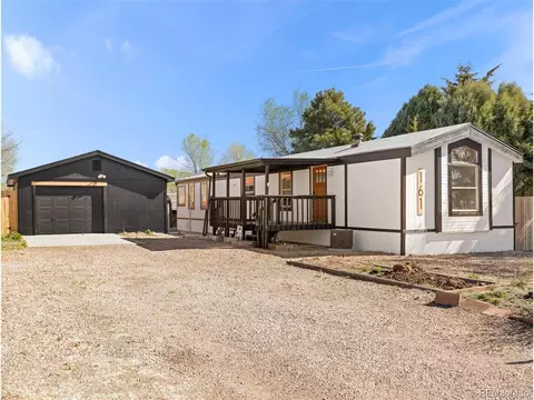 161 E Homer Dr, Pueblo, CO 81007