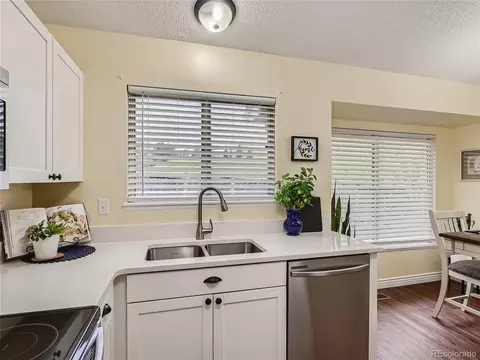 20340 E Powers Pl, Centennial, CO 80015 photo 13