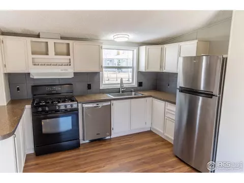 4904 Eagle Crest Blvd #221, Firestone, CO 80504 photo 6