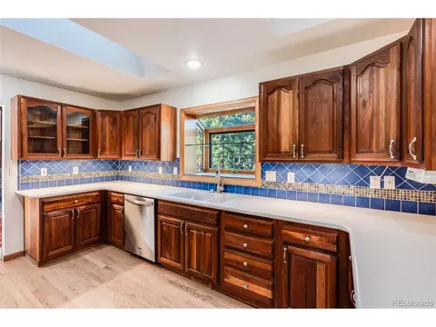7572 Surrey Dr, Morrison, CO 80465 photo 10