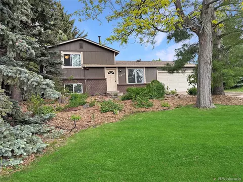 9236 W Euclid Ave, Littleton, CO 80123