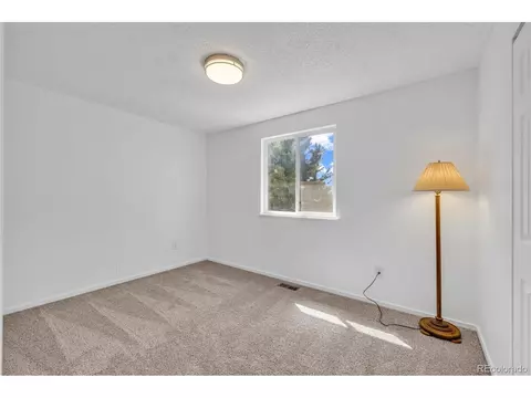 Bedroom - 15949 E Brunswick Dr, Aurora, CO 80013 photo 3 of 6