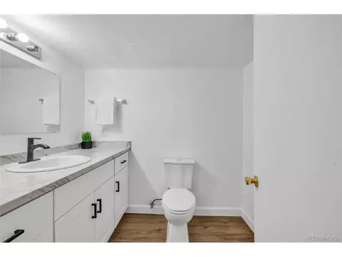 Bath - 15949 E Brunswick Dr, Aurora, CO 80013 photo 2 of 2