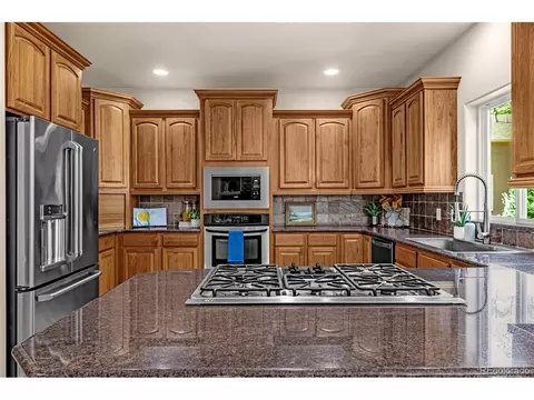 Kitchen - 335 Lariat Loop, Monument, CO 80132 photo 3 of 5