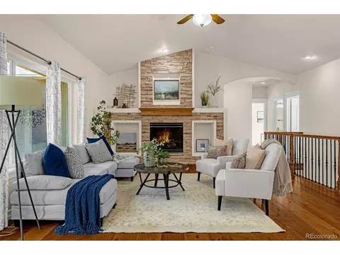 Living - 335 Lariat Loop, Monument, CO 80132 photo 2 of 6
