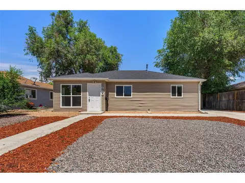 980 Vaughn St, Aurora, CO 80011