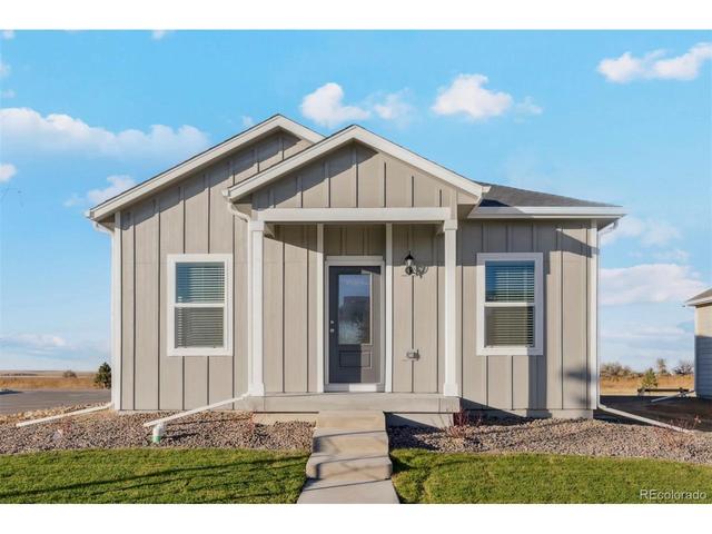 54921 E 31st Ave, Strasburg, CO 80136