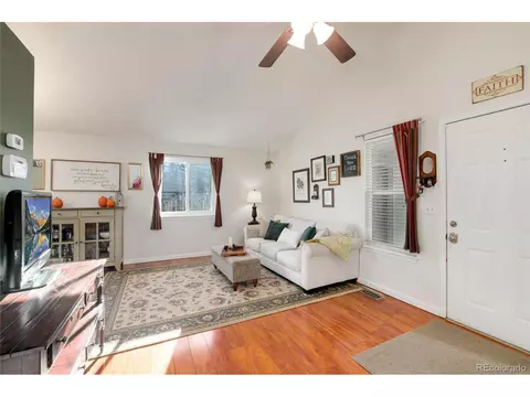 17681 E Temple Dr, Aurora, CO 80015 photo 5