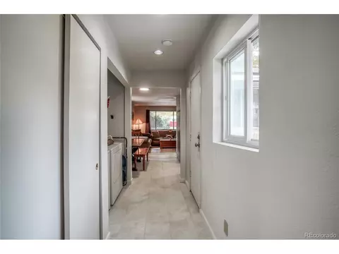 Entry Way - 950 34th St, Boulder, CO 80303 photo 1 of 1