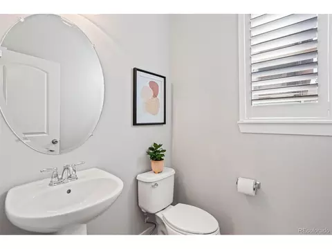 8788 E 54th Pl, Denver, CO 80238 photo 16