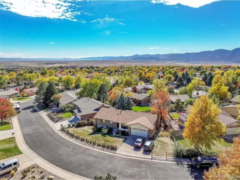 2119 S Coors Cir, Lakewood, CO 80228