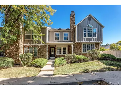 1120 S Waco St #E, Aurora, CO 80017