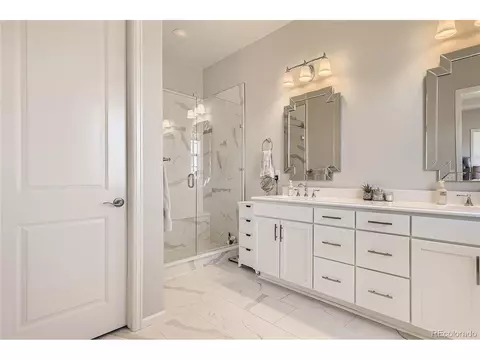 Undisclosed, Centennial, CO 80111 photo 16